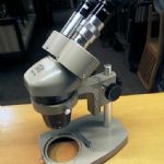 223 3084 Mikroskop